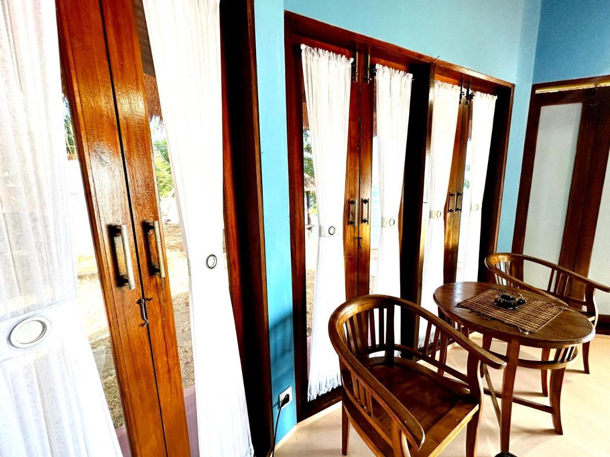 Khabita Beach Resort Lembar  Zewnętrze zdjęcie